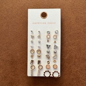 NWT American Eagle 18 pairs assorted earrings